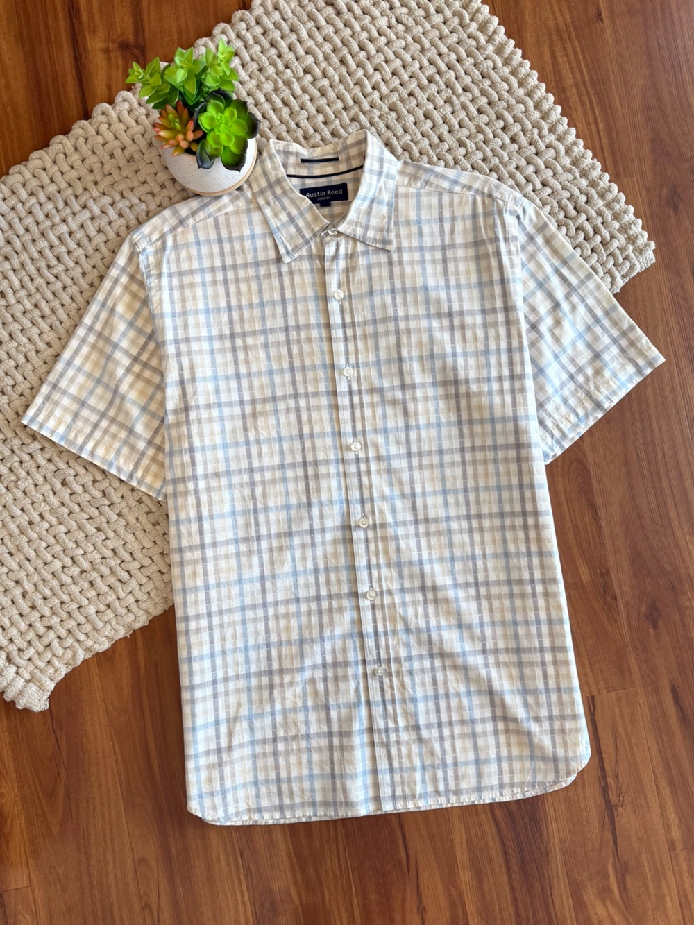 Austin Reed | Men’s Plaid Short Sleeve Cotton Button Down | Light Blue/Taupe | M
